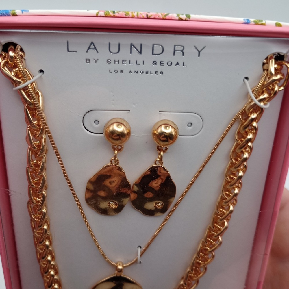 Laundry Shelli Segal Layered Necklace Earrings Set Gold Tone New in Box Gift - Picture 3 of 5